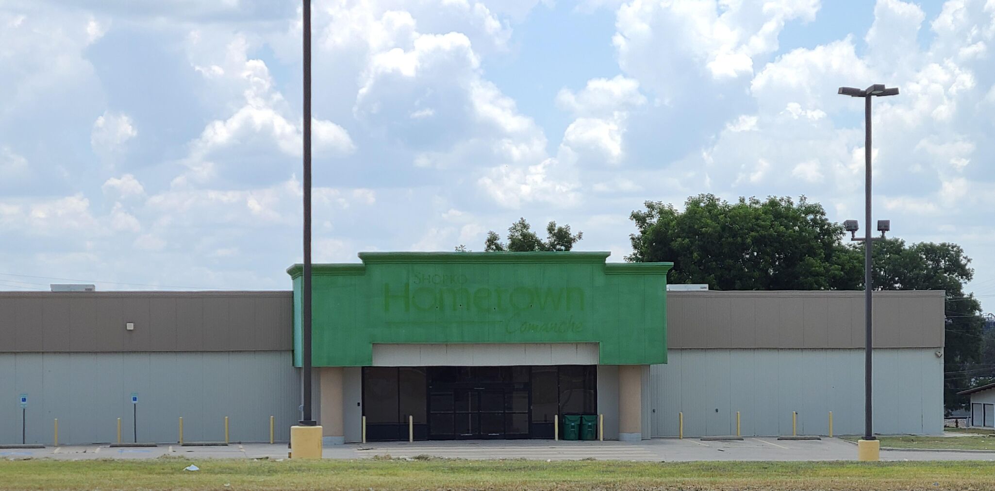 Durham Ellis Pecan Co buys old Shopko Hometown building on Hwy 377 East